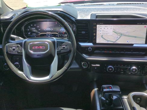 Used 2023 GMC Sierra 1500 SLT w/ SLT Premium Plus Package AWD/4WD image 28