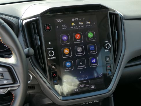 Used 2025 Subaru Crosstrek 2.5i Limited w/ Crosstrek Mirror Package image 18