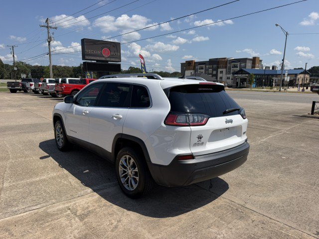 Used 2019 Jeep Cherokee Latitude Plus w/ Comfort/Convenience Group AWD/4WD image 6