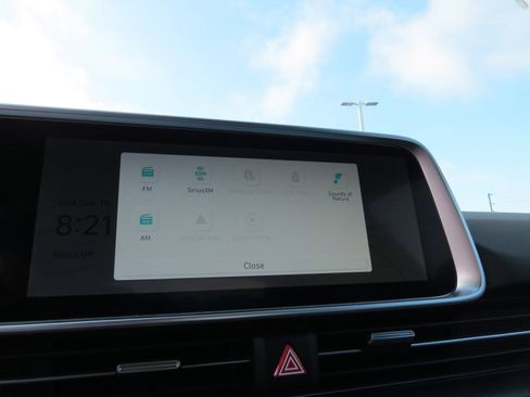 Used 2023 Hyundai Ioniq 6 SEL image 18