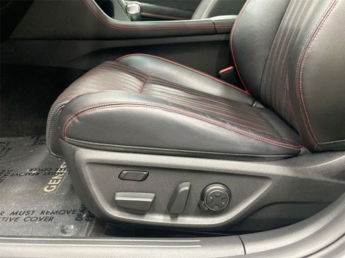 Used 2022 Genesis G70 3.3T w/ Sport Advanced Package image 18