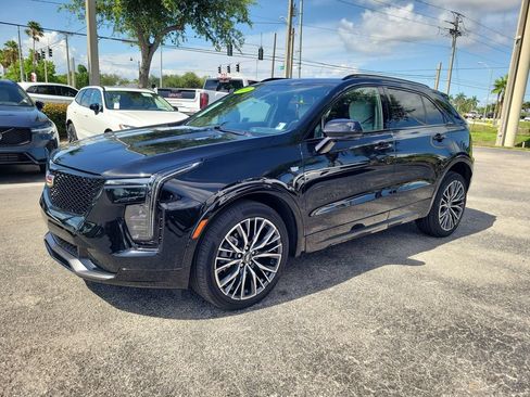 Used 2024 Cadillac XT4 Sport FWD image 5