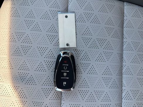 Used 2023 Chevrolet Bolt EUV Premier w/ Super Cruise Package image 36