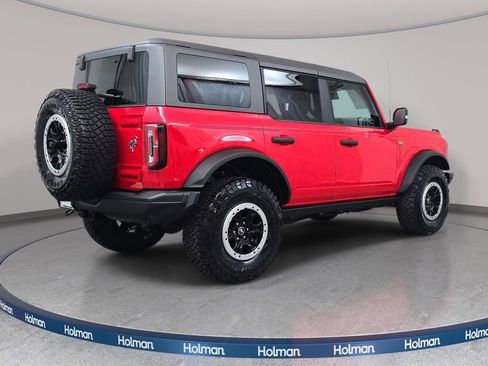 Used 2023 Ford Bronco Badlands AWD/4WD image 6