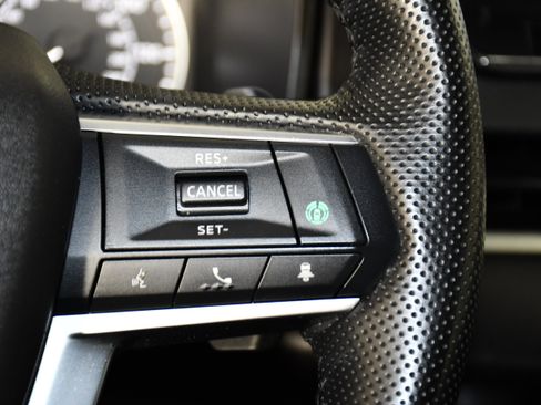 Used 2024 Mitsubishi Outlander SE AWD/4WD image 21