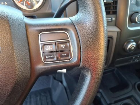 Used 2018 RAM 2500 Tradesman image 30