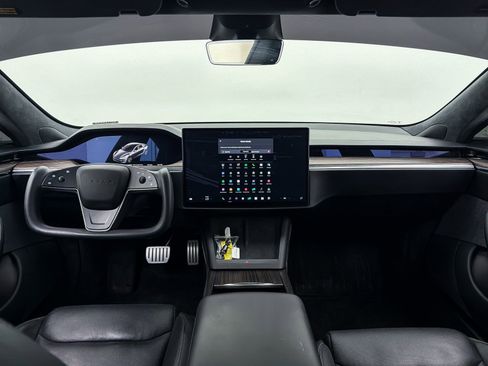 Used 2021 Tesla Model S Plaid image 20