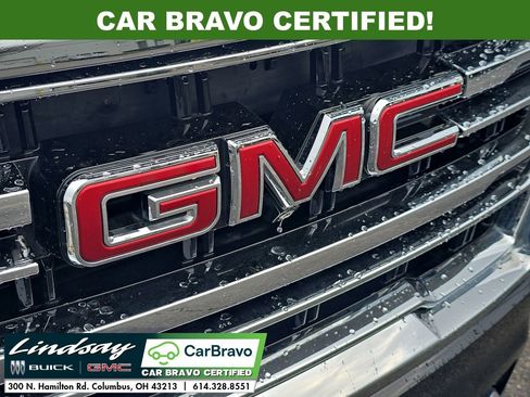 Certified 2023 GMC Yukon XL SLT w/ SLT Premium Package AWD/4WD image 30
