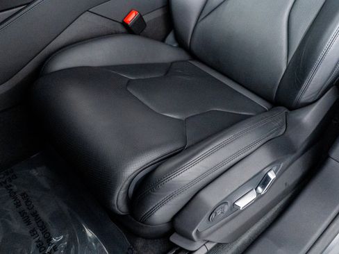 Used 2021 Lamborghini Urus image 28