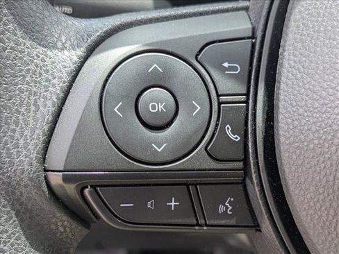 Used 2025 Toyota RAV4 XLE AWD/4WD image 13