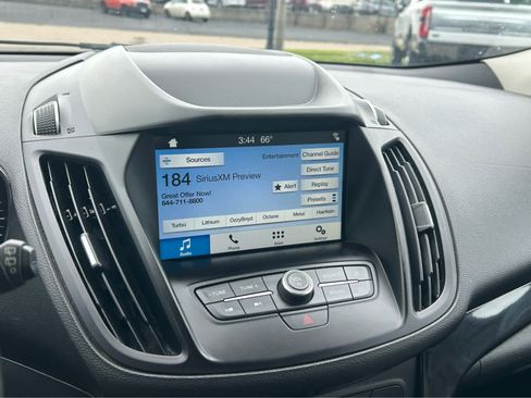 Used 2019 Ford Escape SE FWD image 26