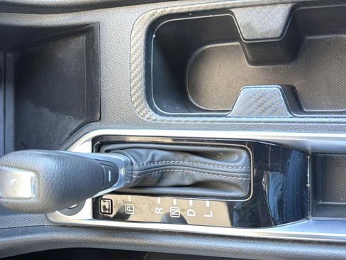 Certified 2025 Nissan Sentra SV FWD image 23