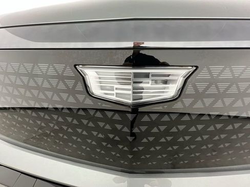 Used 2026 Cadillac Vistiq Sport AWD/4WD image 32