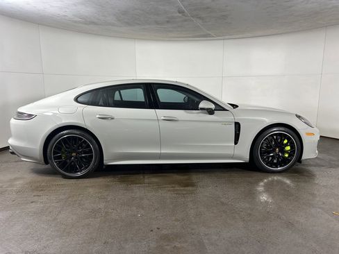 Certified 2023 Porsche Panamera 4S w/ Sportdesign Package image 12