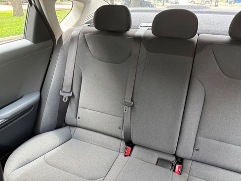 Used 2025 Kia K4 FWD image 34