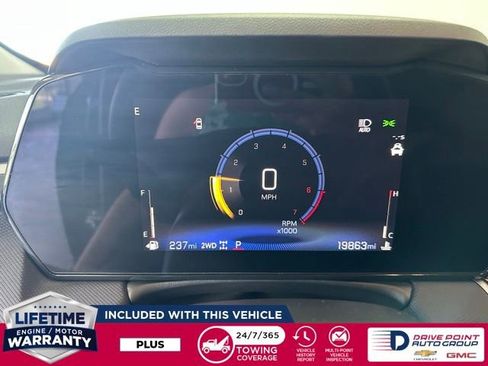 Used 2024 Chevrolet TrailBlazer LT w/ Convenience Package AWD/4WD image 18