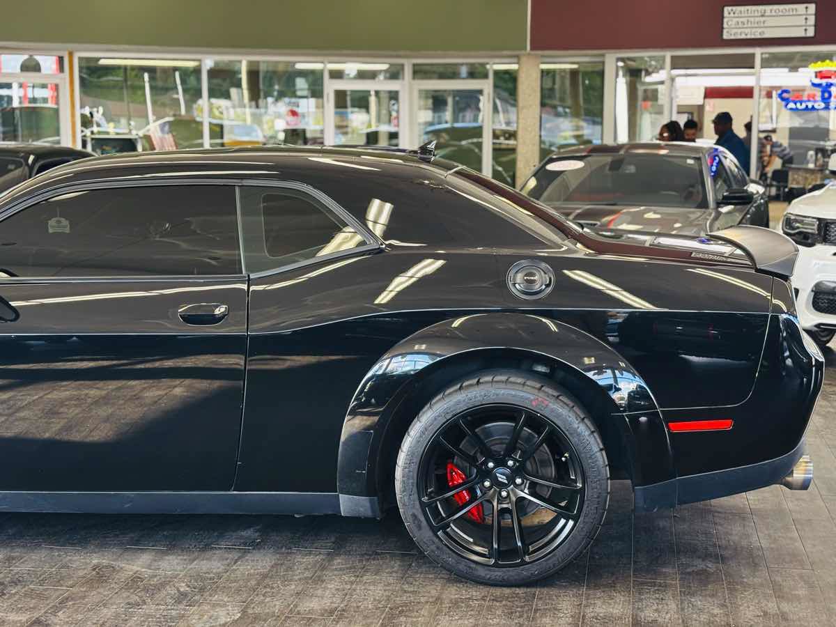 Used 2020 Dodge Challenger R/T Scat Pack RWD image 16