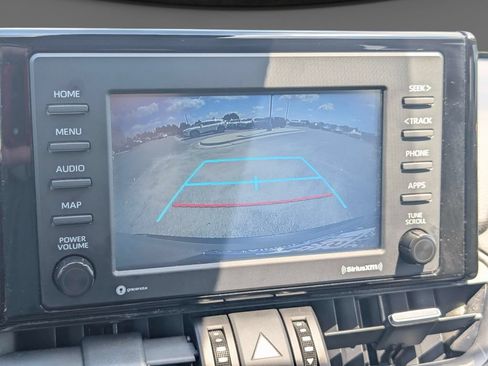 Used 2022 Toyota RAV4 XLE Premium FWD image 31