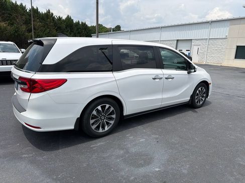 Used 2024 Honda Odyssey EX-L image 4