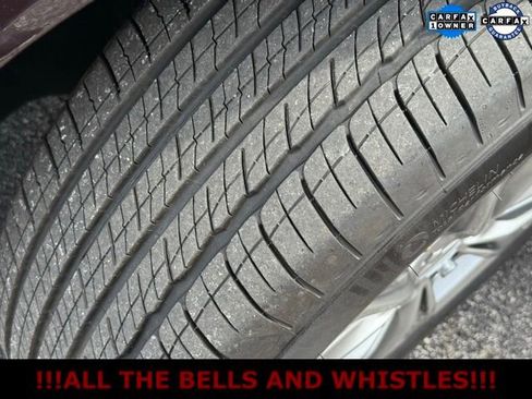 Used 2021 Cadillac XT5 Premium Luxury w/ LPO, Floor Liner Package image 11