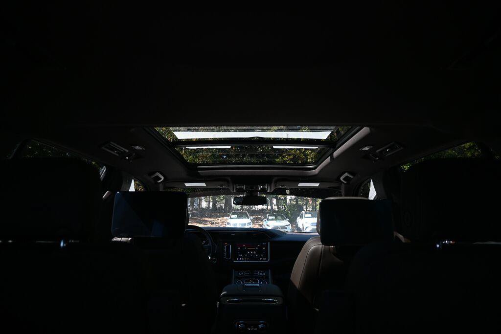 Used 2021 GMC Yukon Denali AWD/4WD image 15