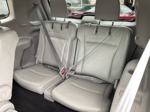 Used 2012 Toyota Highlander SE w/ Tow Pkg AWD/4WD image 30
