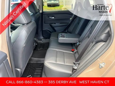 Certified 2025 Nissan Rogue SL w/ SL Premium Package AWD/4WD image 21