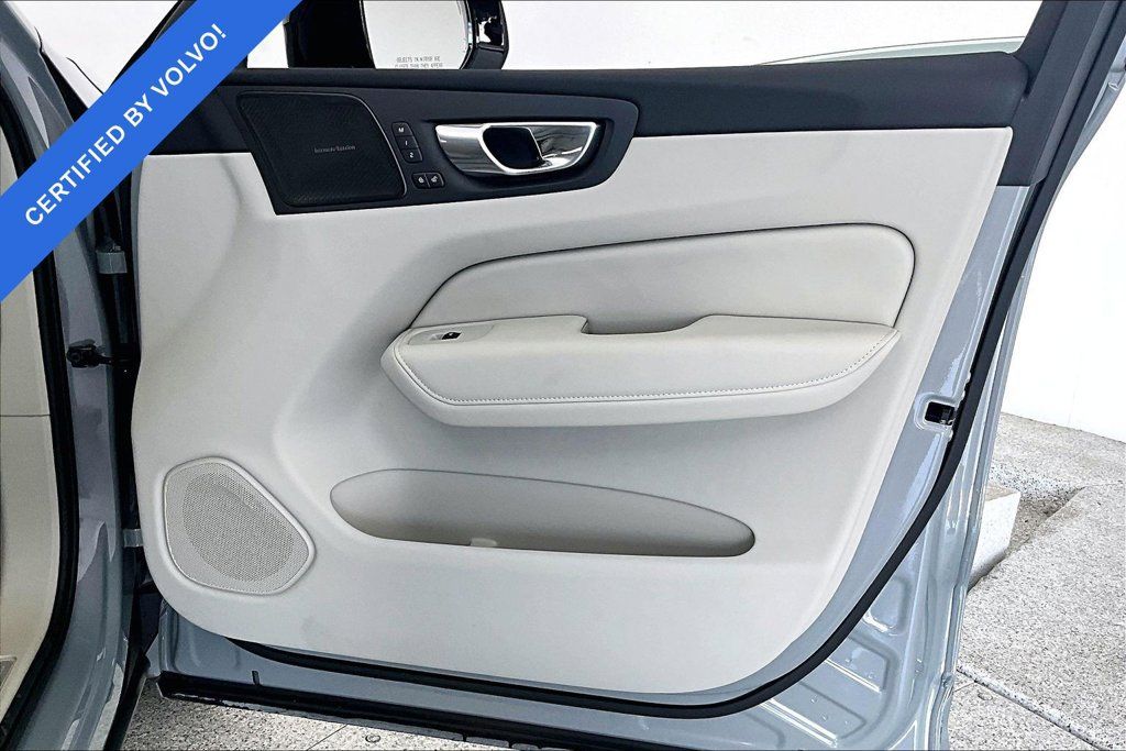 Used 2026 Volvo XC60 B5 Ultra w/ Protection Package Premier AWD/4WD image 23