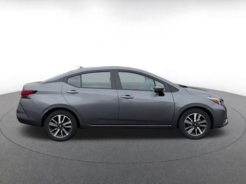 Used 2025 Nissan Versa SV FWD image 16