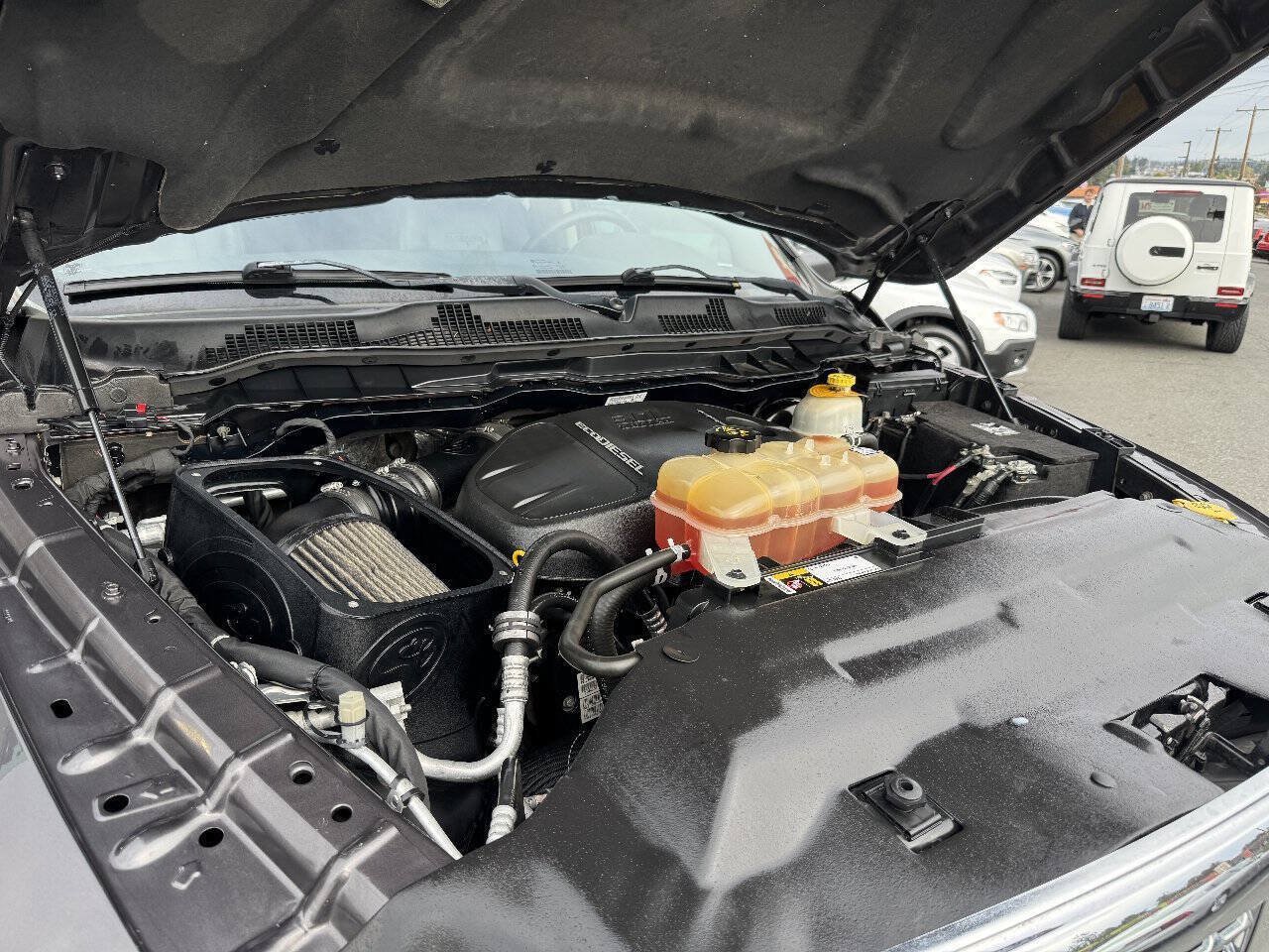Used 2015 RAM 1500 Laramie AWD/4WD image 14