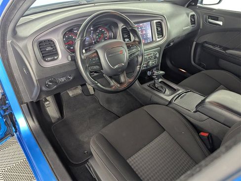 Used 2023 Dodge Charger R/T w/ Blacktop Package image 11