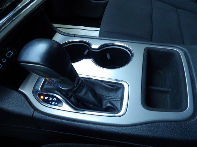 Used 2020 Jeep Grand Cherokee Laredo AWD/4WD image 25