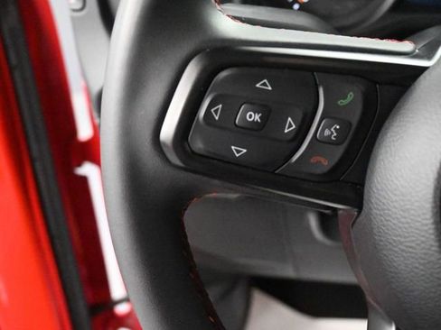 Used 2024 Jeep Wrangler Unlimited Rubicon image 38