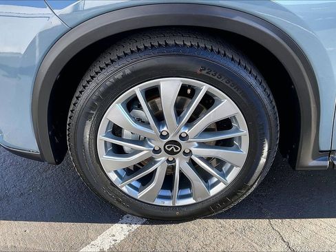 Used 2024 INFINITI QX50 Luxe image 8