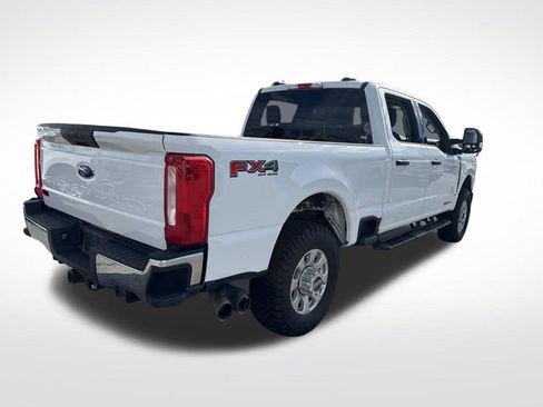 Used 2023 Ford F250 XLT image 5