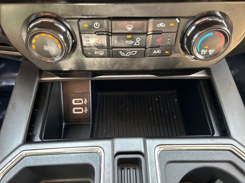 Used 2020 Ford F150 XLT w/ Equipment Group 302A Luxury image 32