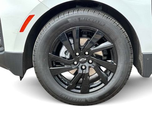 Used 2024 Chevrolet Equinox LS w/ Sport Edition FWD image 8