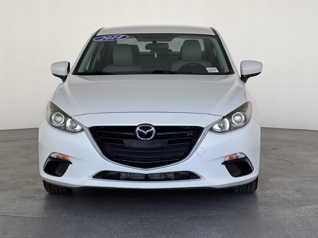 Used 2014 MAZDA MAZDA3 i Touring w/ Technology Package FWD image 11