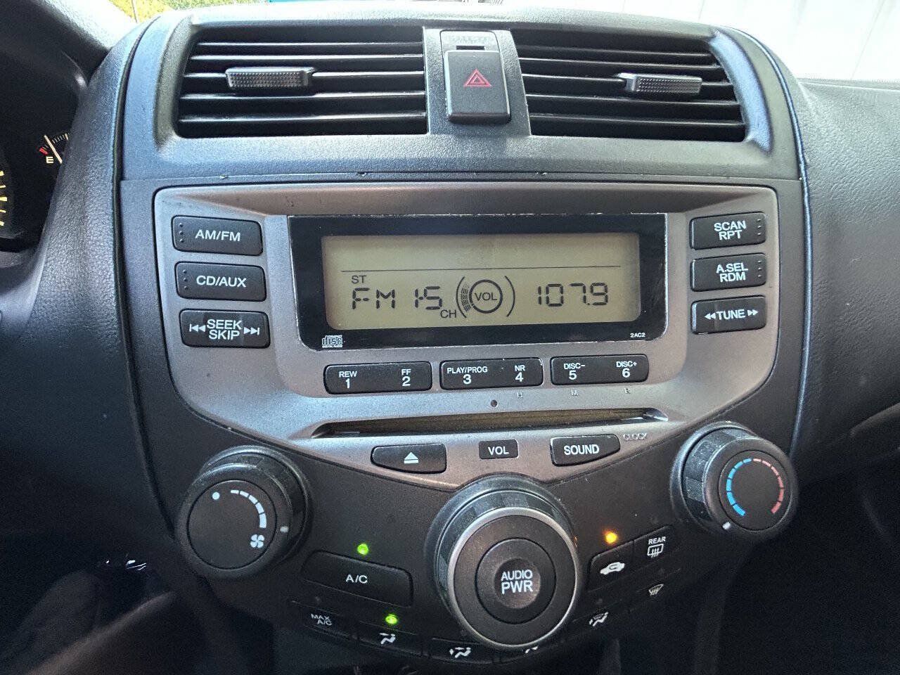 Used 2007 Honda Accord VP image 14