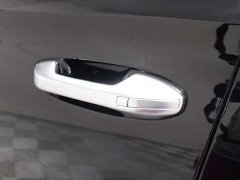 Used 2021 Hyundai Palisade SEL w/ Premium Package image 14