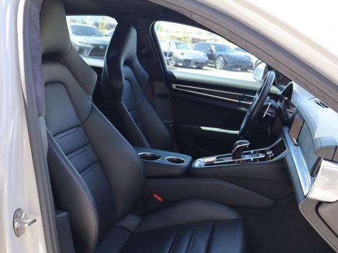 Certified 2023 Porsche Panamera GTS image 27