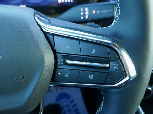 New 2026 Chevrolet Traverse Z71 image 18