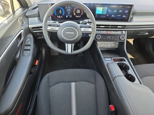 Used 2025 Hyundai Sonata SEL FWD image 12