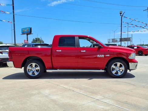 Used 2016 RAM 1500 Lone Star RWD image 2