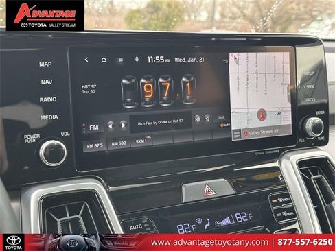 Used 2022 Kia Sorento SX image 32