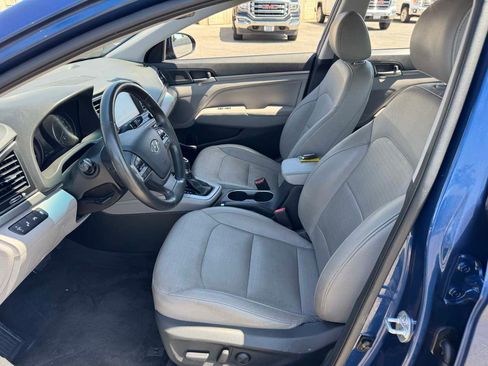 Used 2017 Hyundai Elantra Limited w/ Limited Ultimate Package 05 FWD image 20