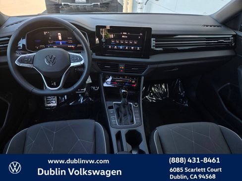 Certified 2025 Volkswagen Jetta Sport FWD image 14