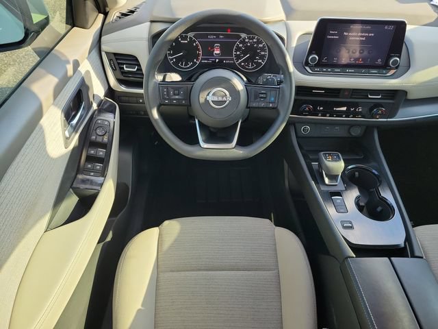 Used 2023 Nissan Rogue SV FWD image 14