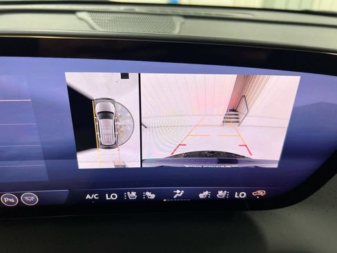 New 2026 Buick Enclave Avenir w/ Super Cruise Package AWD/4WD image 16