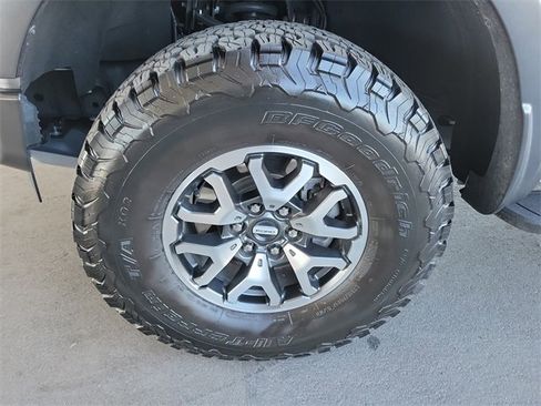 Used 2023 Ford F150 Raptor image 32